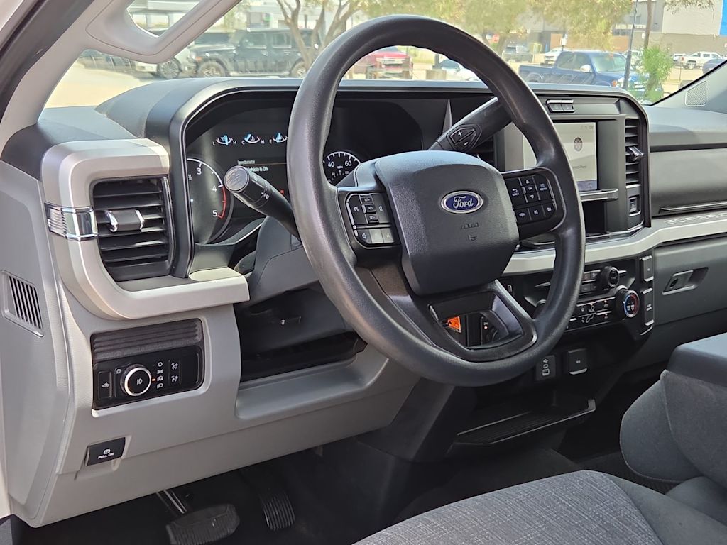 Thumbnail: 2025 Ford F-250 - 2