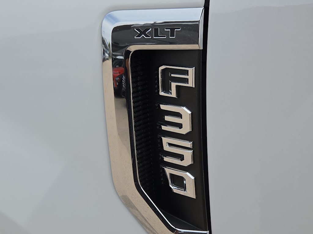 Thumbnail: 2019 Ford F-350 - 15