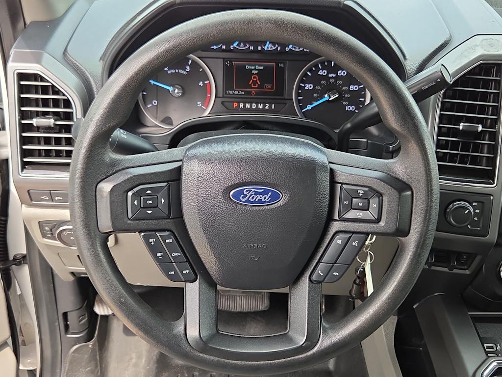 Thumbnail: 2019 Ford F-350 - 13