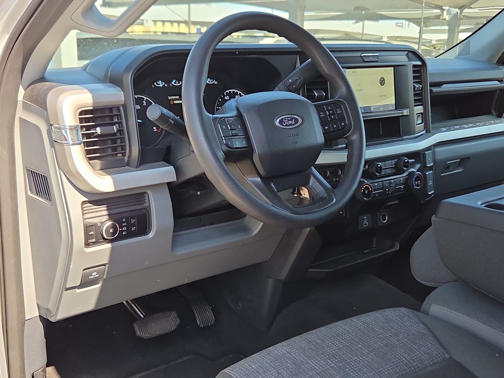 Thumbnail: 2025 Ford F-350 - 2