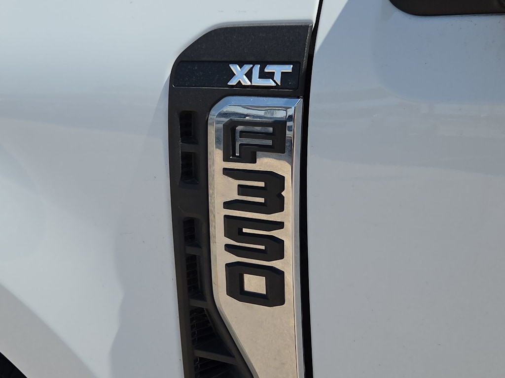 Thumbnail: 2025 Ford F-350 - 14