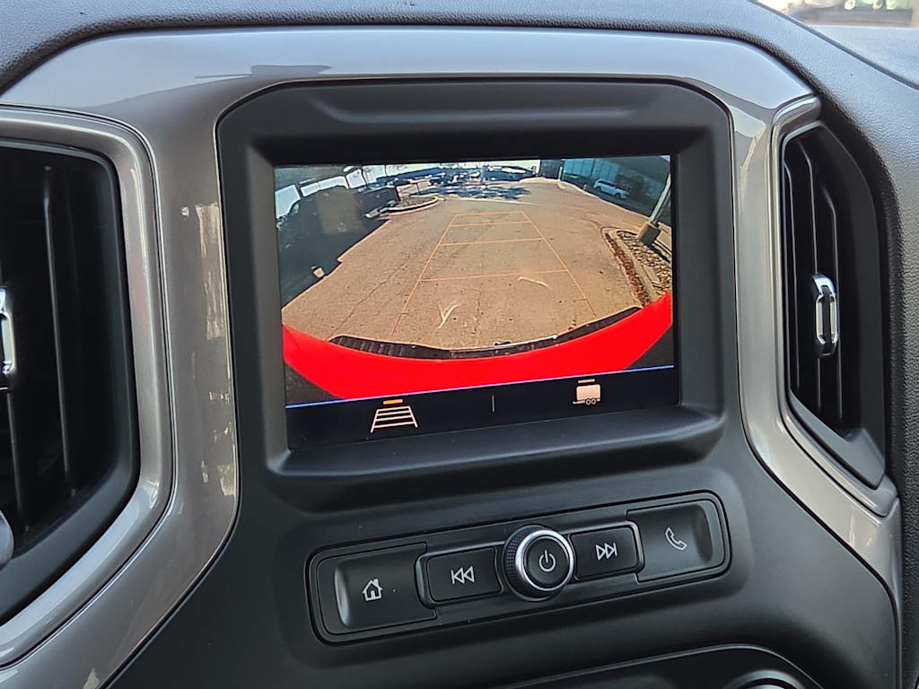 Thumbnail: 2023 Chevrolet Silverado 2500 - 25