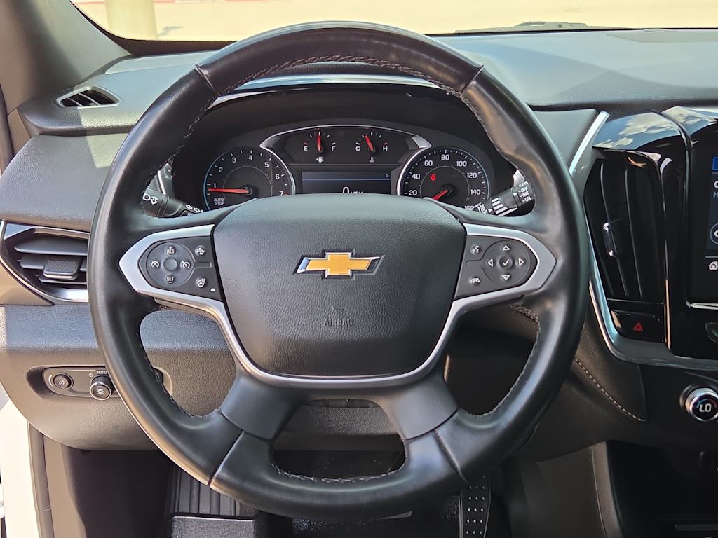 Thumbnail: 2023 Chevrolet Traverse - 12