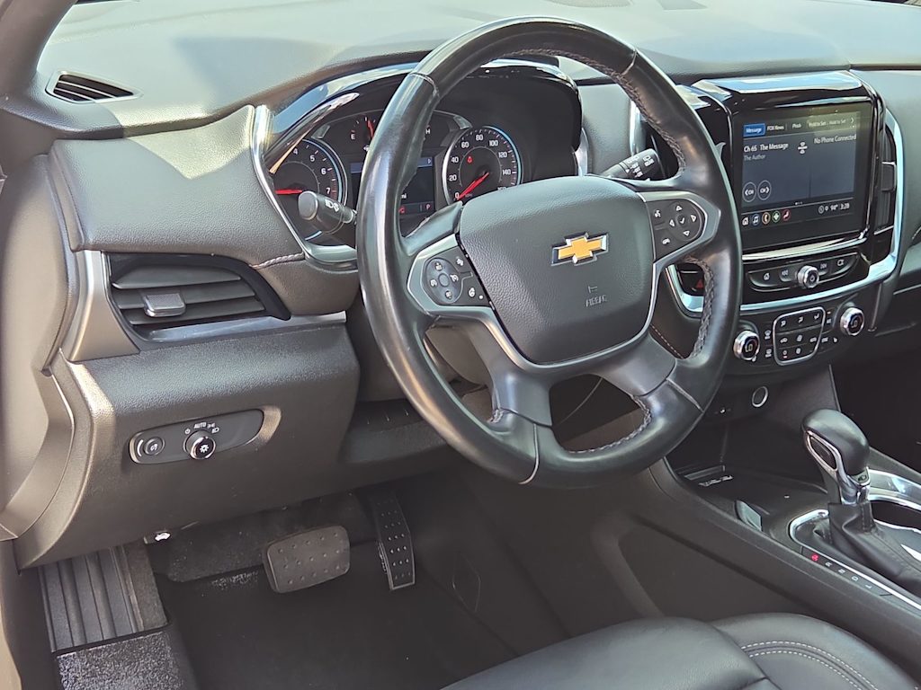 Thumbnail: 2023 Chevrolet Traverse - 2