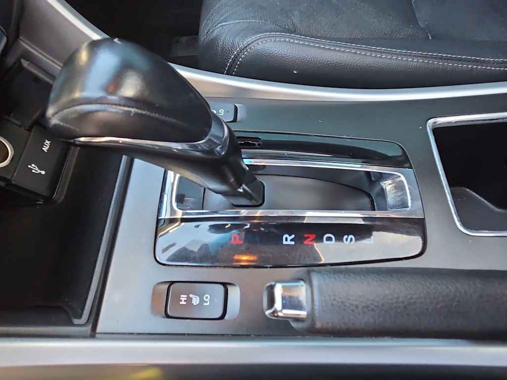 Thumbnail: 2015 Honda Accord - 14