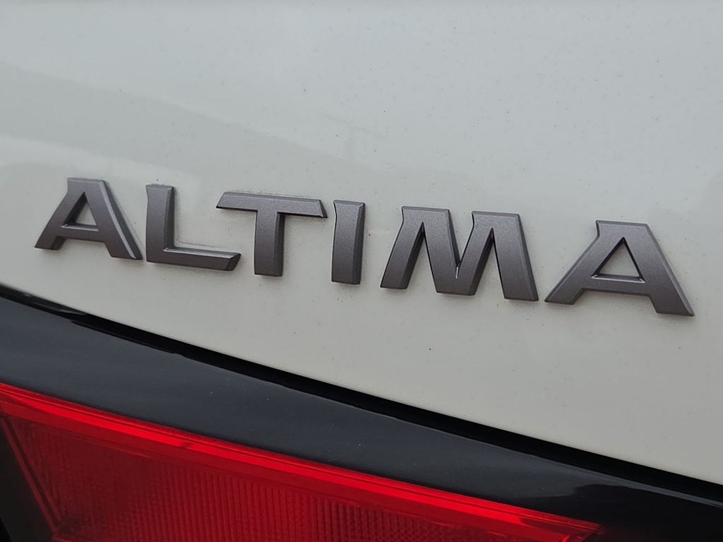 Thumbnail: 2024 Nissan Altima - 6