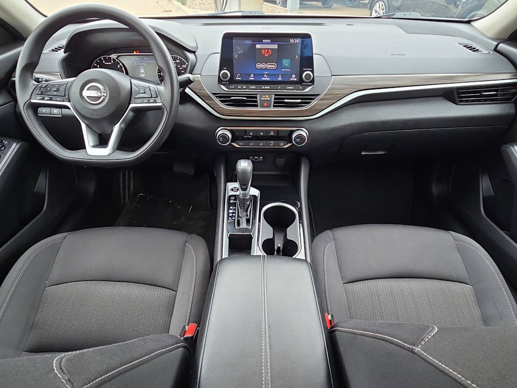 Thumbnail: 2024 Nissan Altima - 9