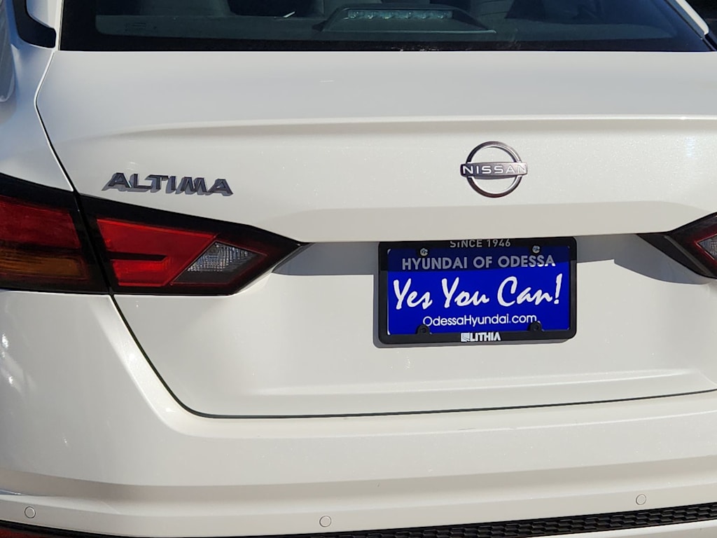 Thumbnail: 2024 Nissan Altima - 7