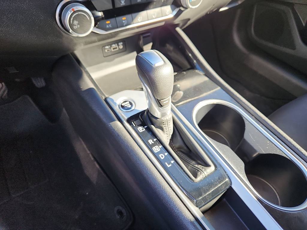 Thumbnail: 2024 Nissan Altima - 16