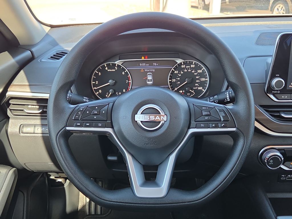 Thumbnail: 2025 Nissan Altima - 12