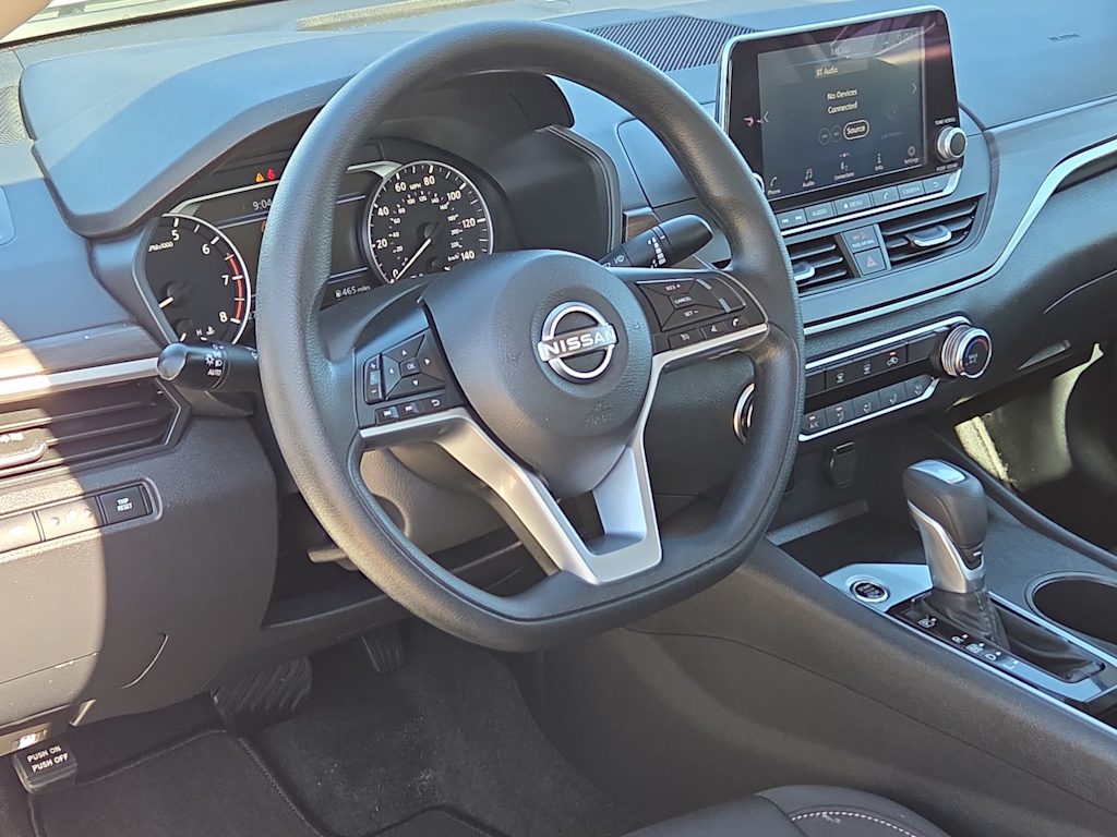 Thumbnail: 2025 Nissan Altima - 2