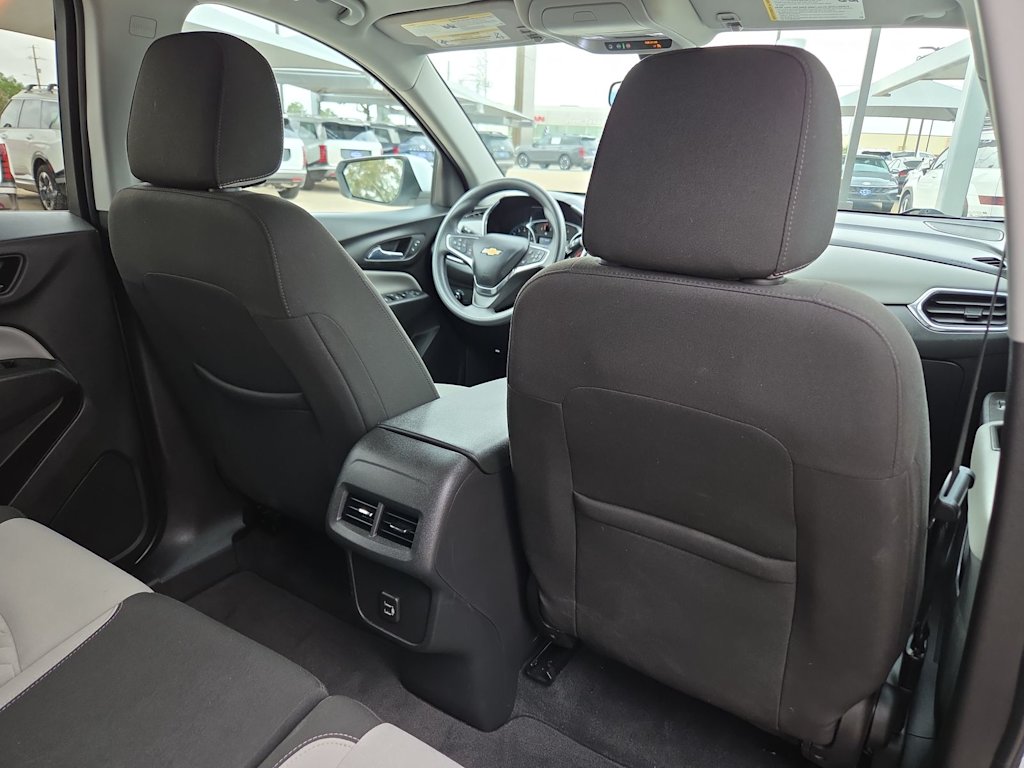 Thumbnail: 2021 Chevrolet Equinox - 10