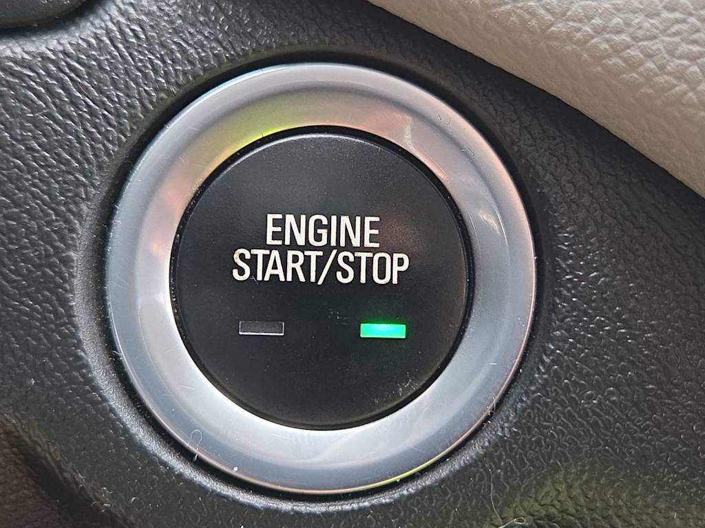Thumbnail: 2021 Chevrolet Equinox - 24