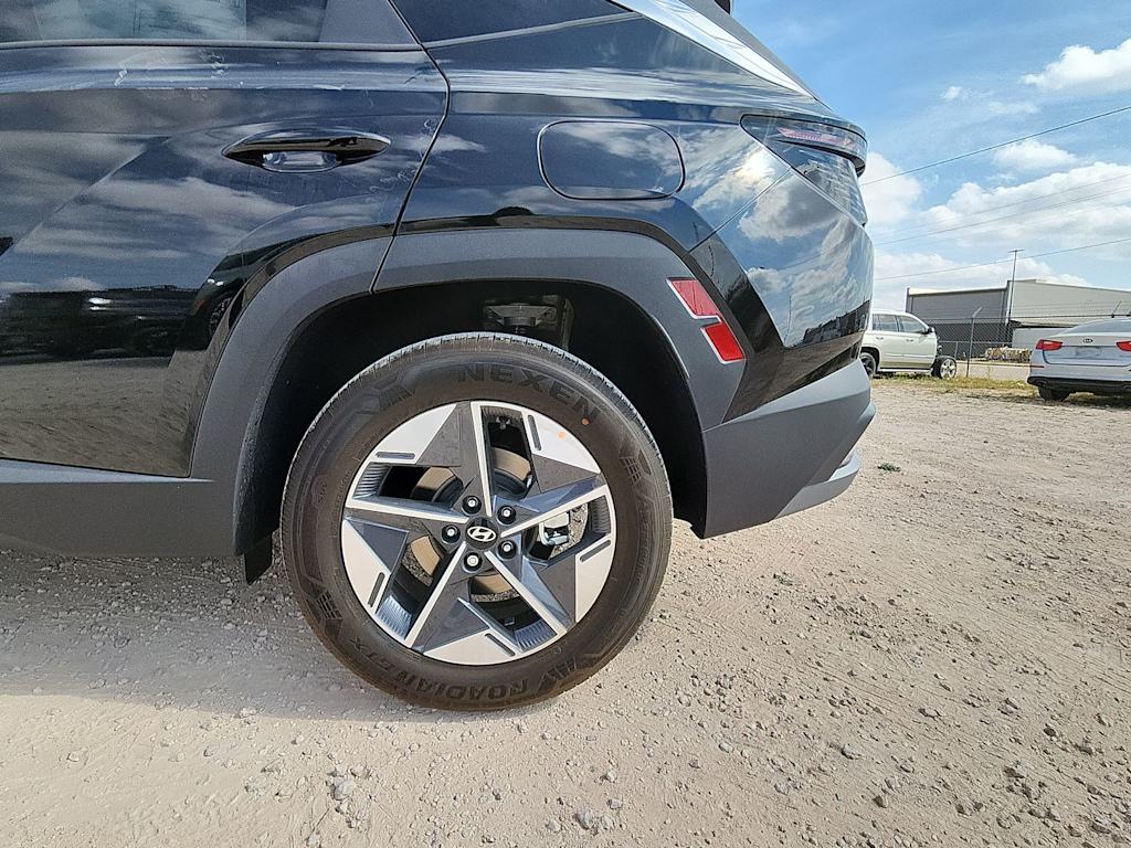 Thumbnail: 2025 Hyundai Tucson - 6