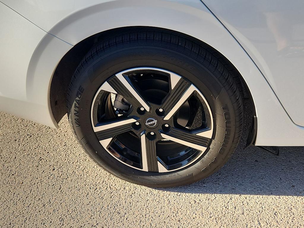 Thumbnail: 2024 Nissan Sentra - 8