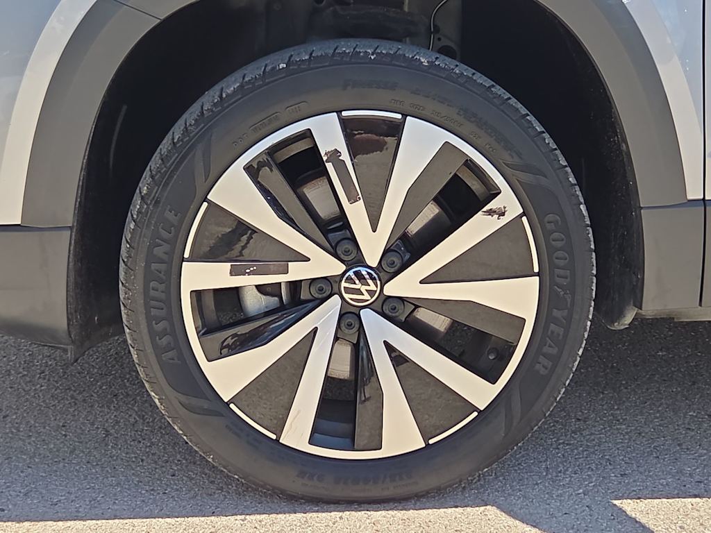 Thumbnail: 2024 Volkswagen Taos - 6