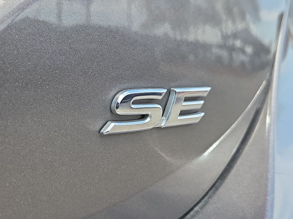 Thumbnail: 2024 Toyota Camry - 6