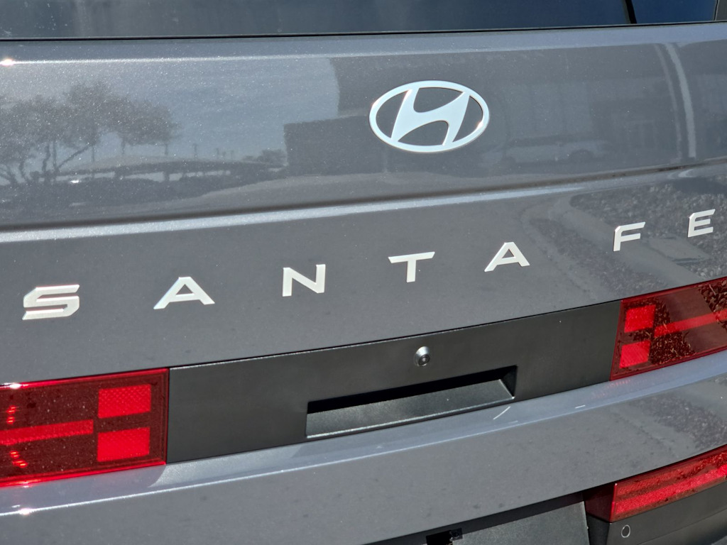Thumbnail: 2027 Hyundai Santa Fe - 6