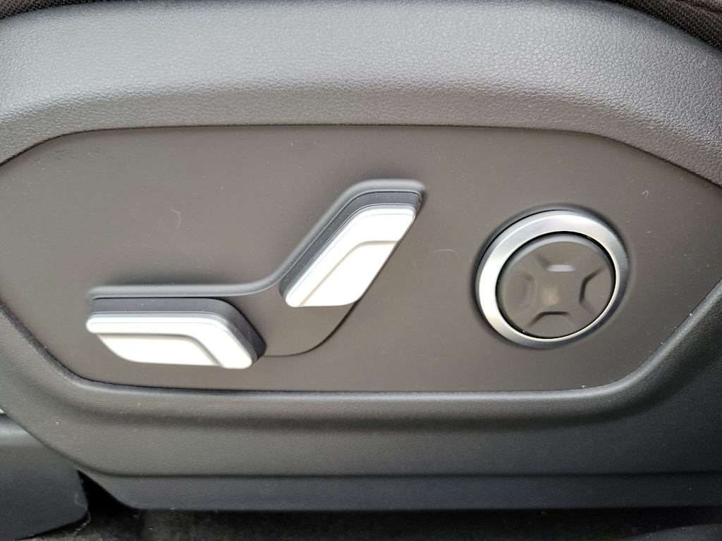 Thumbnail: 2025 Hyundai Santa Fe - 26