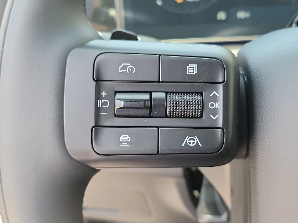 Thumbnail: 2025 Hyundai Santa Fe - 28