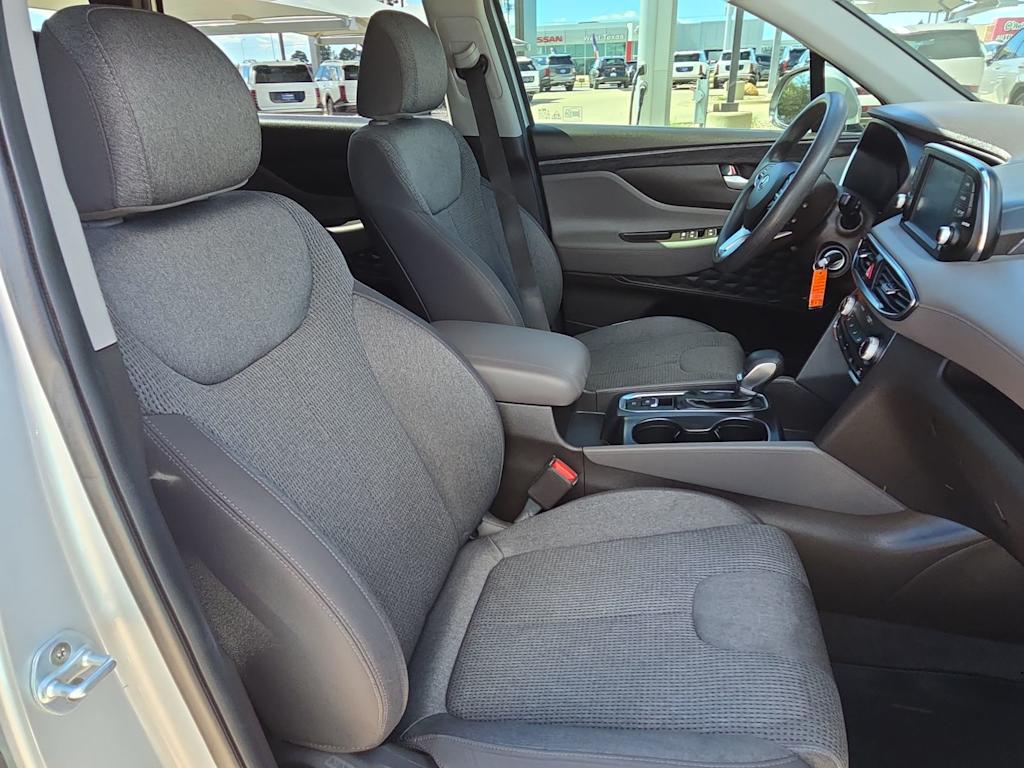 Thumbnail: 2019 Hyundai Santa Fe - 21