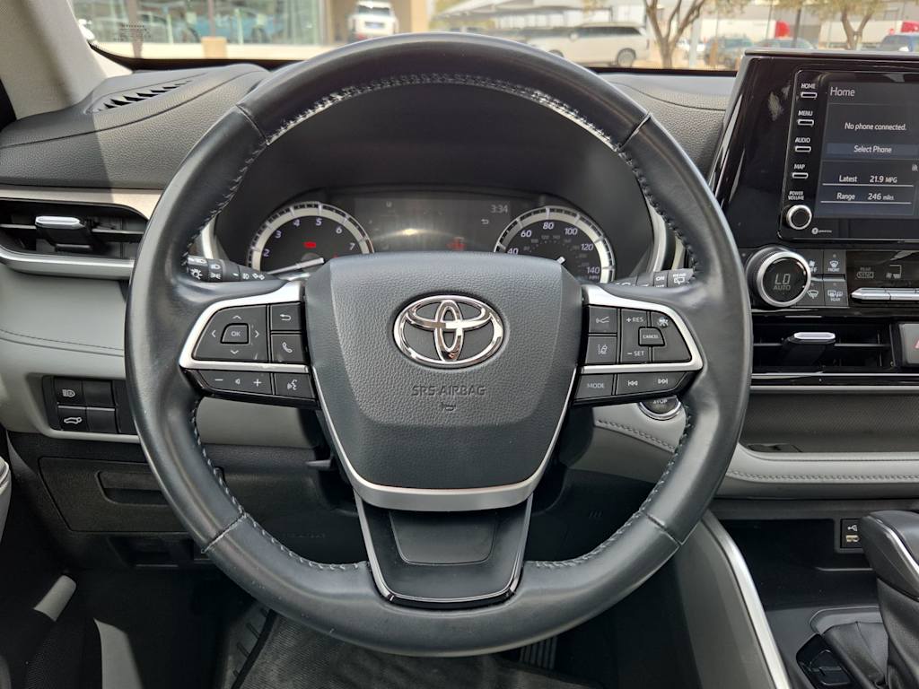 Thumbnail: 2022 Toyota Highlander - 12