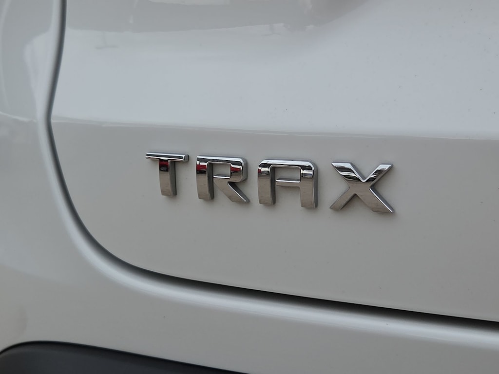 Thumbnail: 2025 Chevrolet Trax - 7