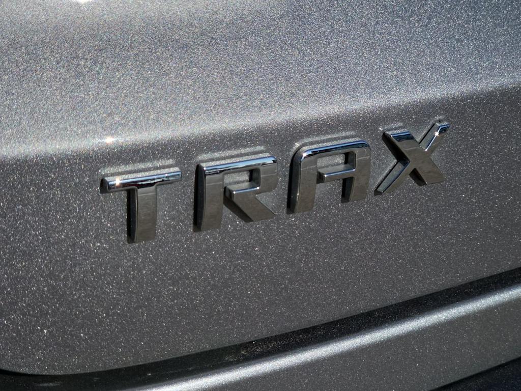 Thumbnail: 2025 Chevrolet Trax - 21