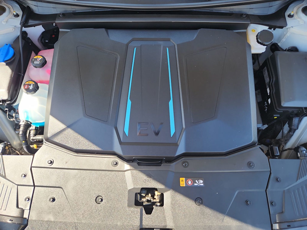 Thumbnail: 2024 Hyundai Ioniq 5 - 8