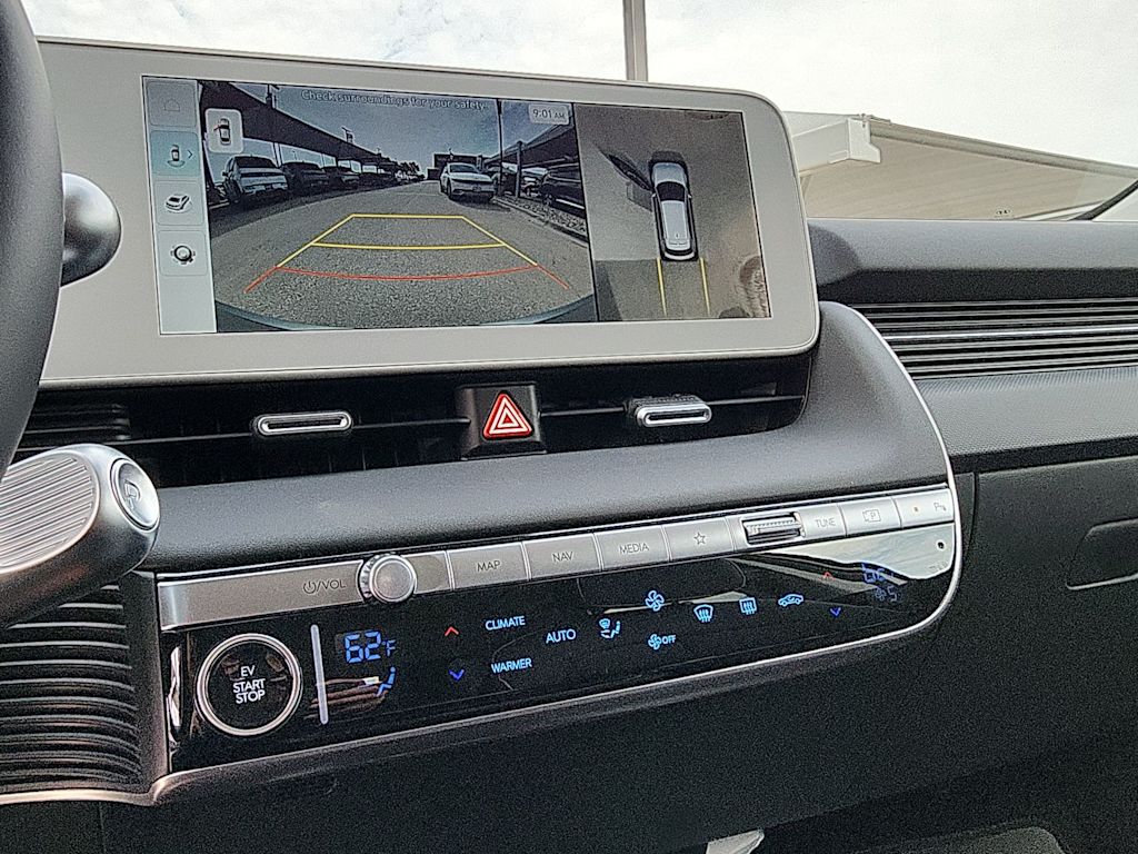 Thumbnail: 2024 Hyundai Ioniq 5 - 11