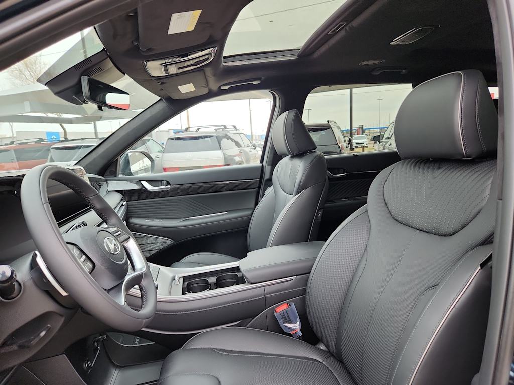 Thumbnail: 2025 Hyundai Palisade - 12