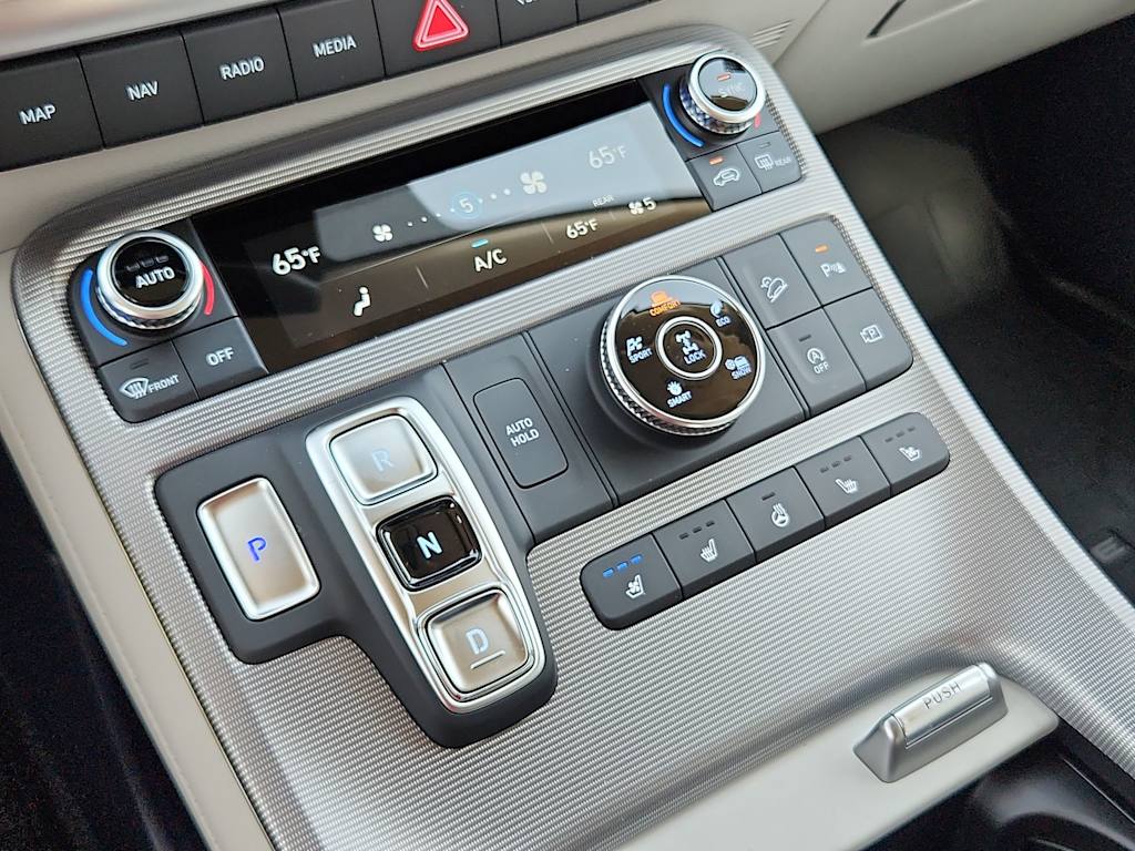 Thumbnail: 2025 Hyundai Palisade - 27