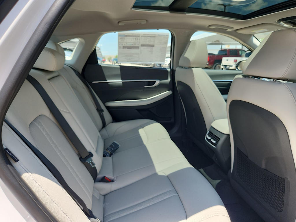 Thumbnail: 2025 Hyundai Sonata - 12