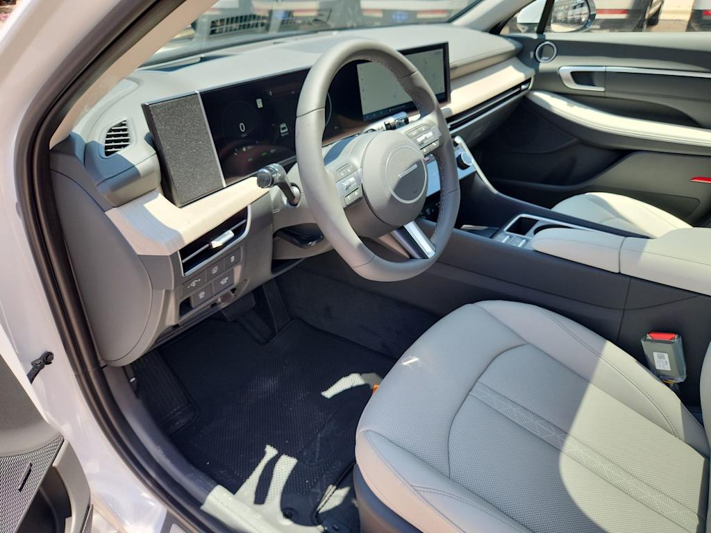 Thumbnail: 2025 Hyundai Sonata - 2