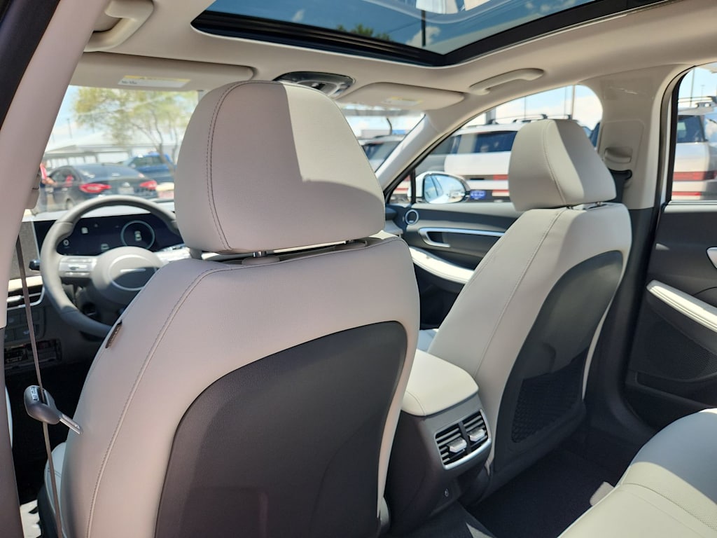 Thumbnail: 2025 Hyundai Sonata - 11