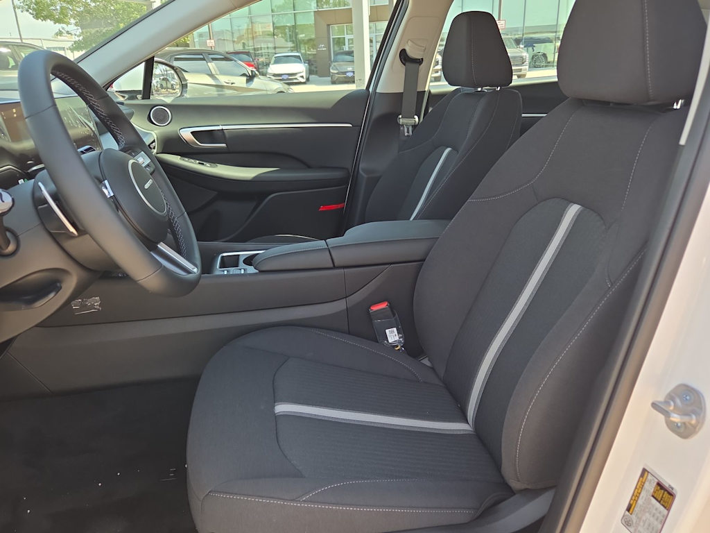 Thumbnail: 2026 Hyundai Sonata - 11