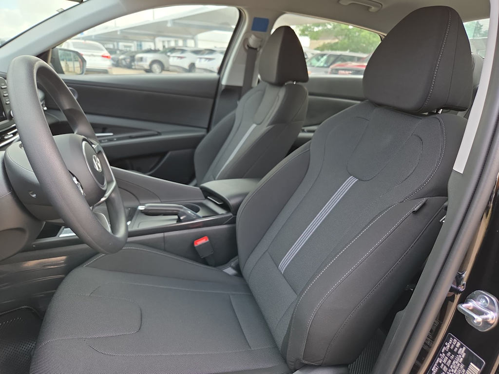 Thumbnail: 2026 Hyundai Elantra - 10