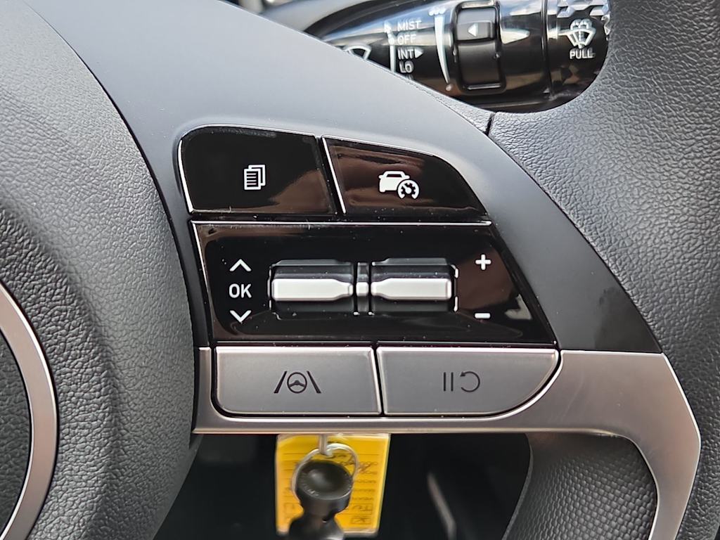 Thumbnail: 2026 Hyundai Elantra - 23