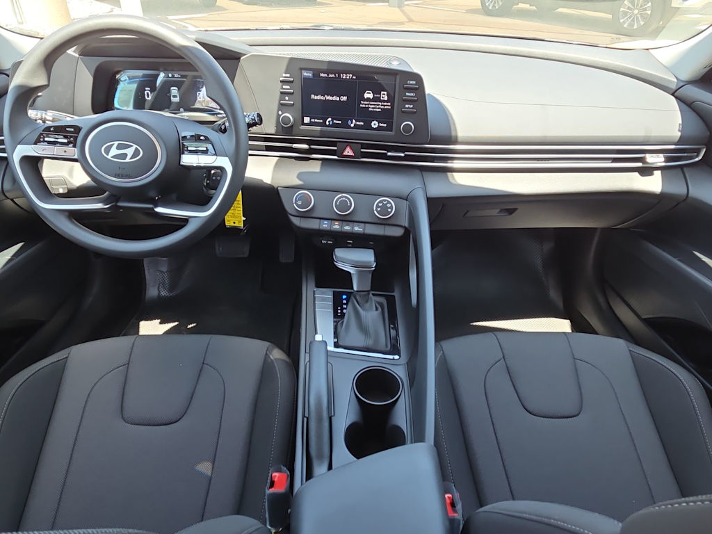 Thumbnail: 2026 Hyundai Elantra - 9