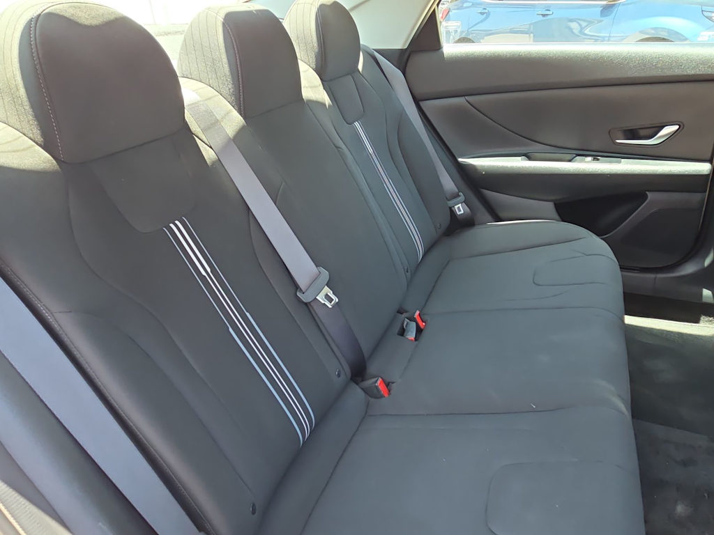 Thumbnail: 2023 Hyundai Elantra - 11
