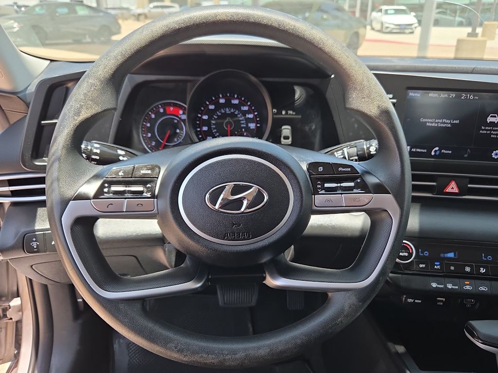 Thumbnail: 2023 Hyundai Elantra - 12