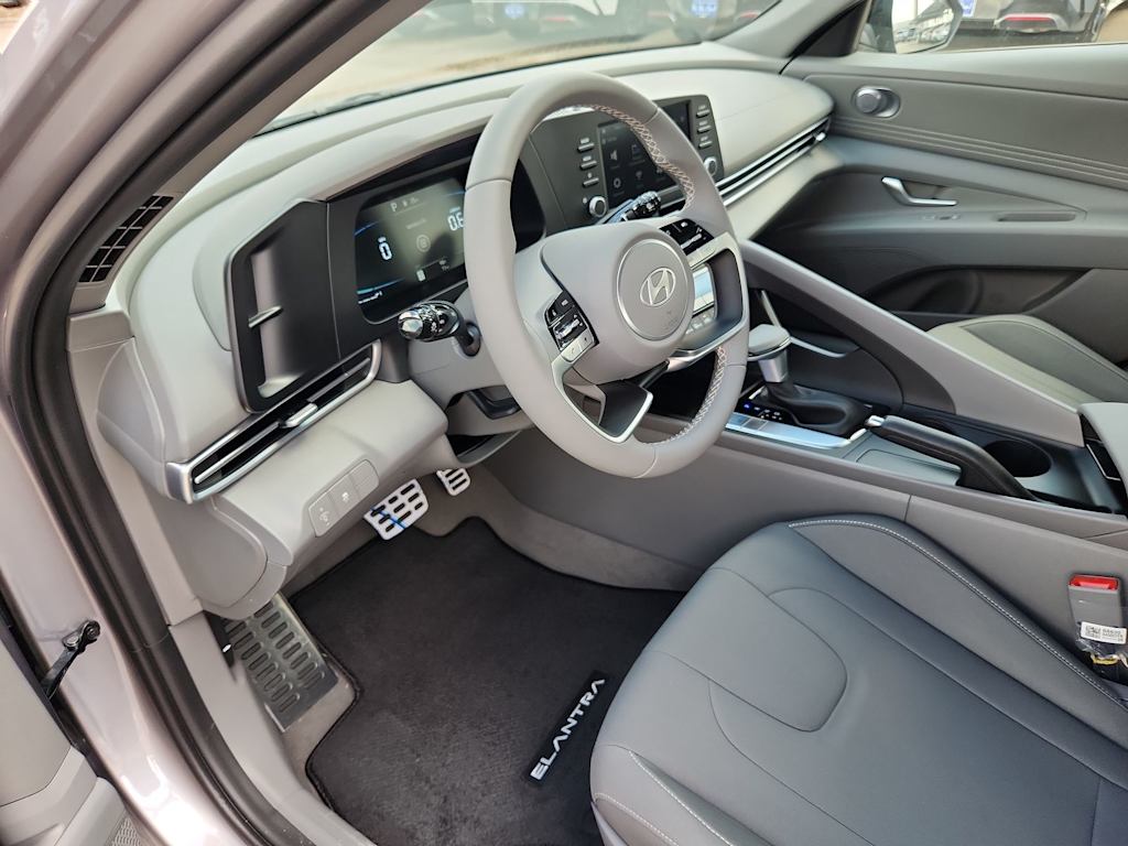 Thumbnail: 2025 Hyundai Elantra - 2