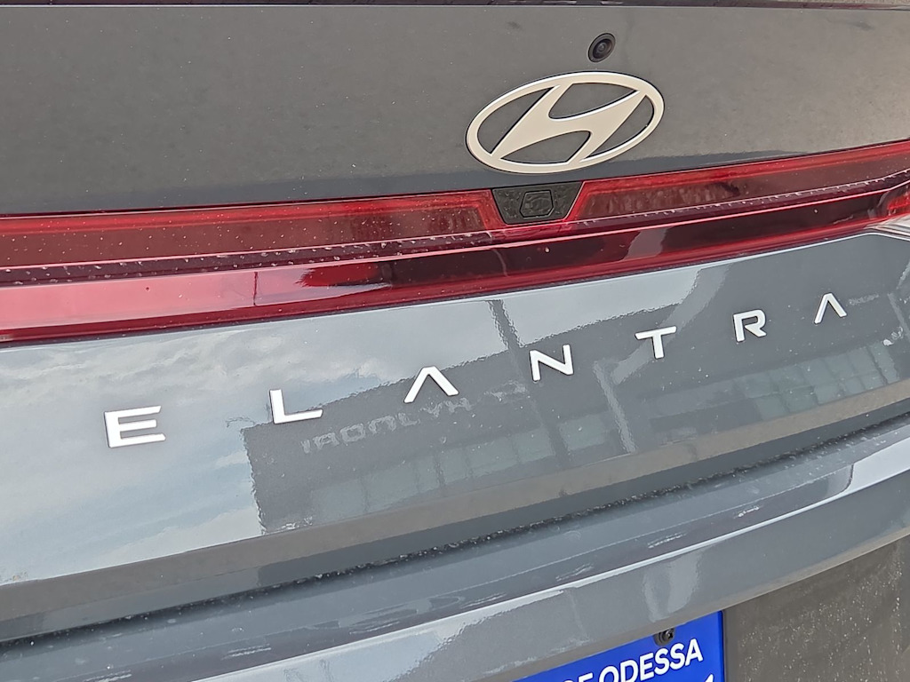 Thumbnail: 2026 Hyundai Elantra - 5