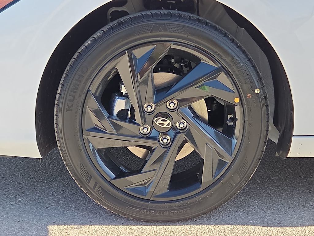 Thumbnail: 2026 Hyundai Elantra - 6