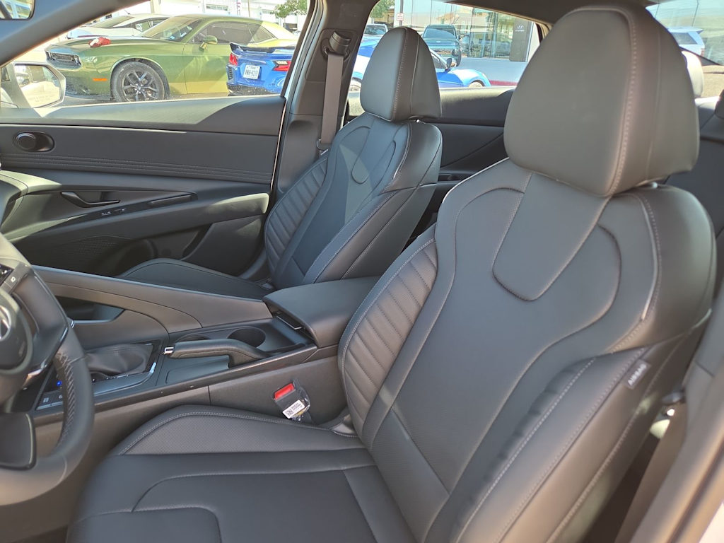 Thumbnail: 2026 Hyundai Elantra - 11