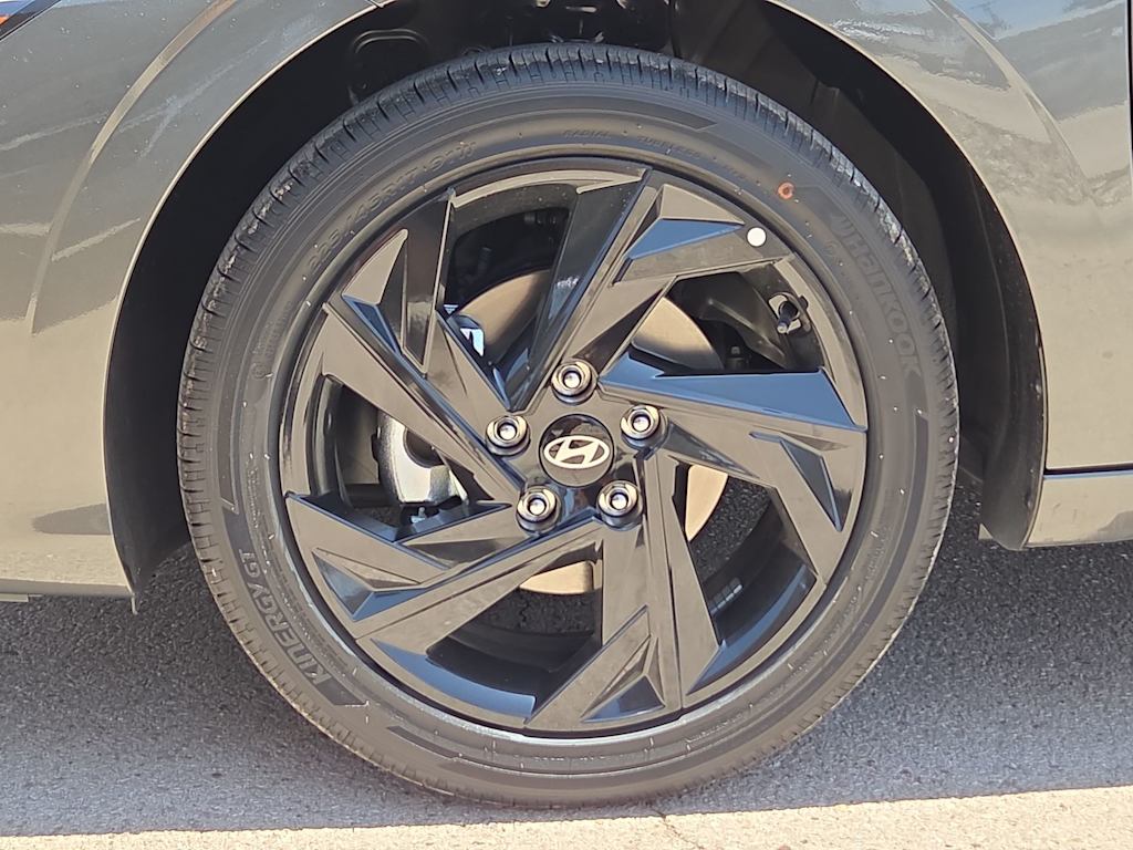 Thumbnail: 2026 Hyundai Elantra - 7