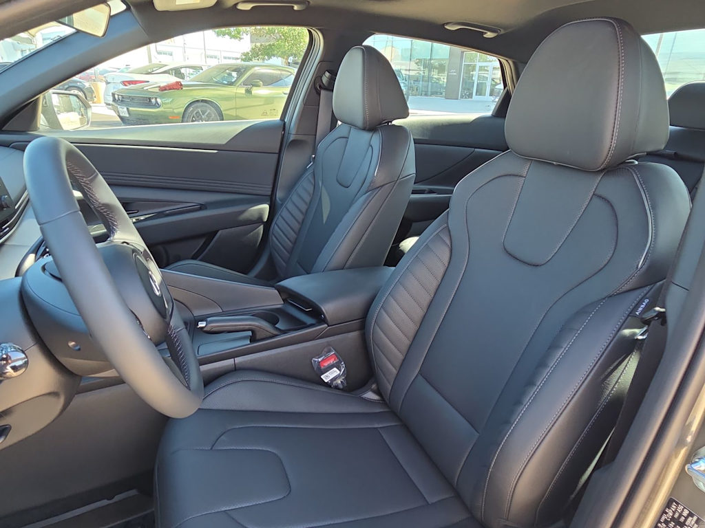 Thumbnail: 2026 Hyundai Elantra - 11