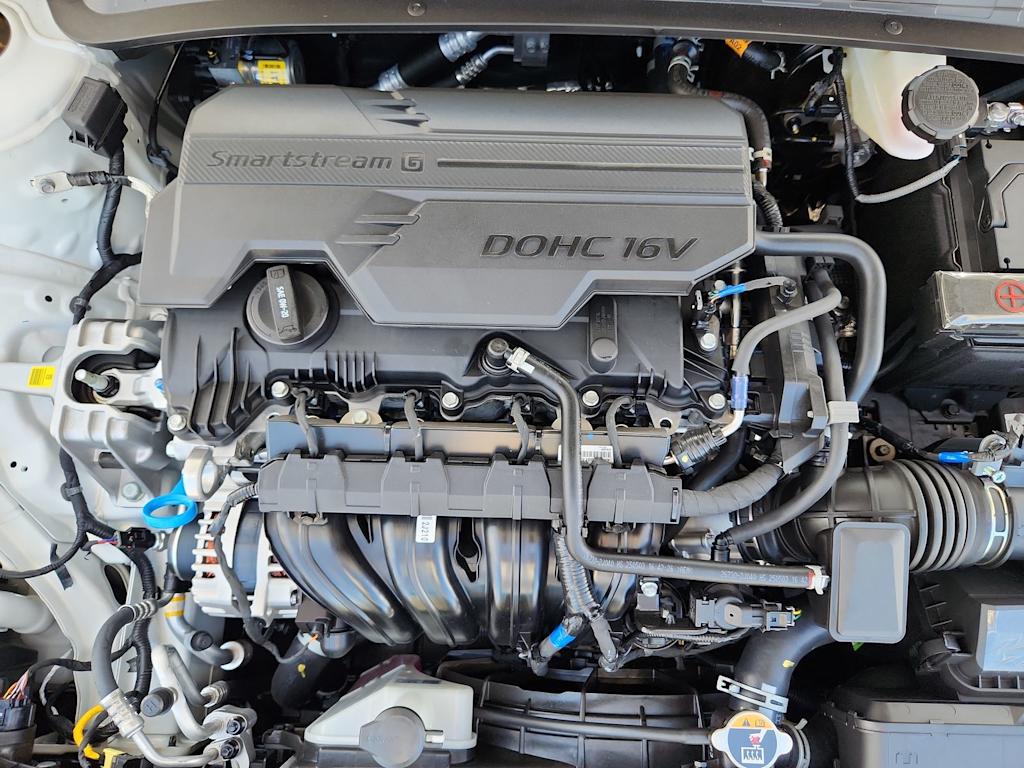 Thumbnail: 2025 Hyundai Elantra - 8