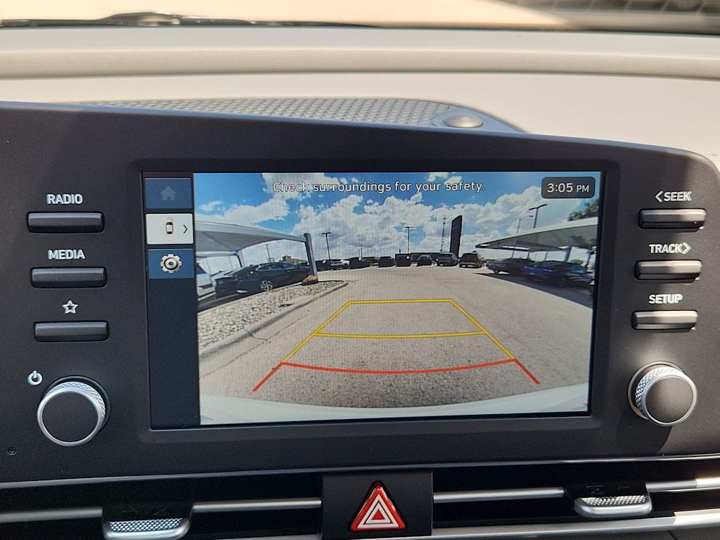 Thumbnail: 2025 Hyundai Elantra - 25