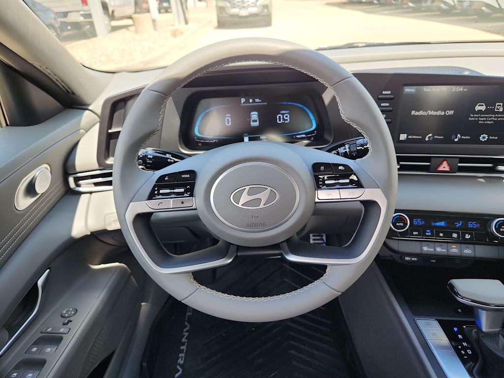 Thumbnail: 2025 Hyundai Elantra - 13